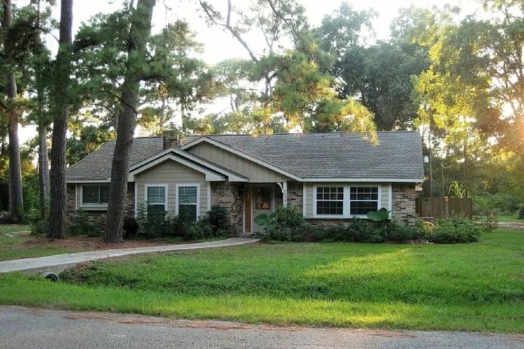Exterior of Avista Living in HOUSTON, TX