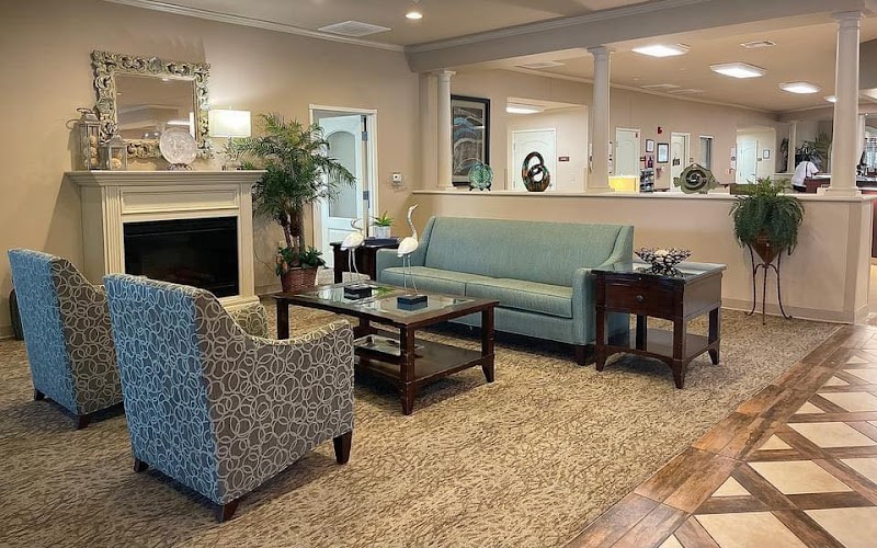 Exterior of Baywood Crossing Rehabilitation & Healthcare Center in Pasadena, TX