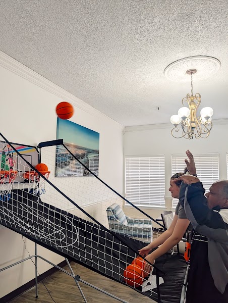 Exterior of Brazos Healthcare Center in Lake Jackson, TX