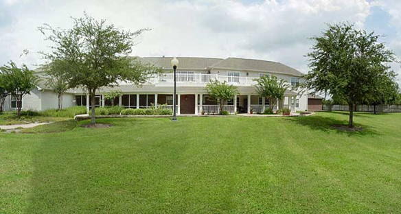 Exterior of Brookdale Shadowlake in Houston, TX