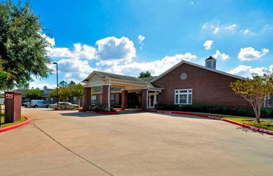 Exterior of Brookdale Sugar Land in SUGAR LAND, TX