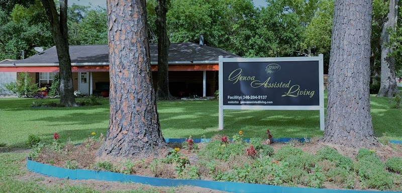 Exterior of Genoa Assisted Living in Houston, TX