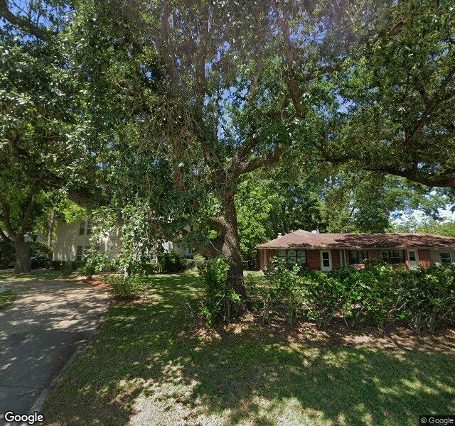 Exterior of Golden Years Assisted Living Facility in TEXAS CITY, TX