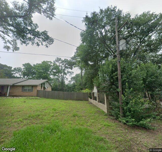 Exterior of Royal Palms Senior Living in CONROE, TX