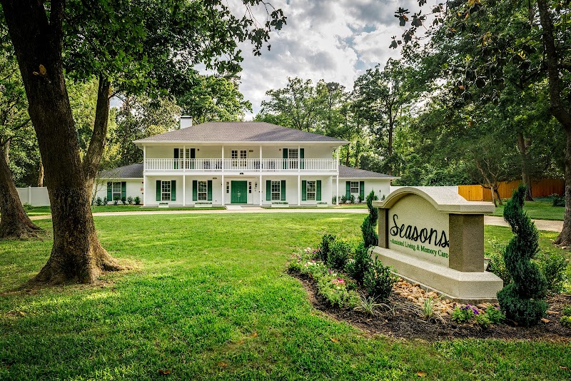 Exterior of Seasons Assisted Living Conroe in Conroe, TX