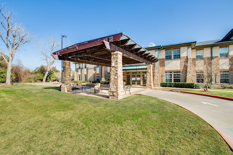 Exterior of The Avenues of Fort Bend Assisted Living and Memory Care in MISSOURI CITY, TX