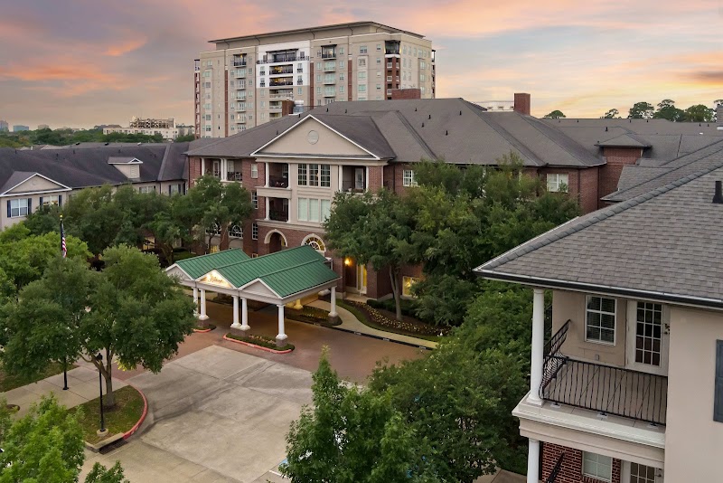 Exterior of The Buckingham in Houston, TX