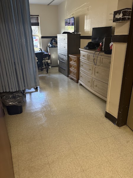 Exterior of The Lakes at Texas City in Texas City, TX