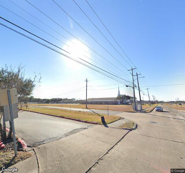 Exterior of The Reserve at Pasadena in Pasadena, TX